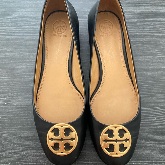 Tory Burch Shoes - Tory Burch Black Pumps
